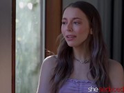 Stepsisters Share Cute Ebony In 3some 1/16