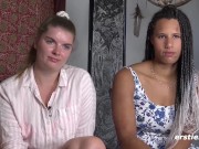 Natascha und Lena S. heißes Date mit intensiven Orgasmen 12/16