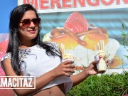 Fake Tits Camila Marin Is In Mood For Some Quick Fuck With Stranger - CARNE DEL MERCADO