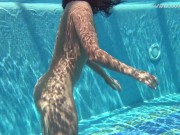 Russian teen Jessica Lincoln made sure to surprise everyone 2/16