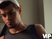 VIP4K. Perfect girlfriend uses her pussy to make boyfriend feel good 3/16