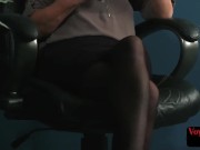 Voyeur office MILF spends cash on wanker 7/16