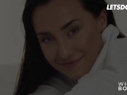 Big Ass Babe Anna Rose Gets Her Pussy Licked Before Romantic Sex - WHITEBOXXX 1/16