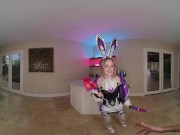 Could You Endure Lustful Petite Hottie Scarlett Sage As Miss Fortune Battle Bunny 1/16