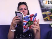 Barefoot teen shows her perfect feet 3/16