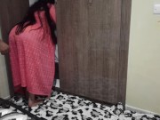 فيلم عربي اباحي قصير، دقيت الباب على خالتي في الشومبر تعطيني حوايجي I Fucked my Aunt in her room