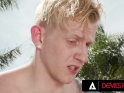 Hot Bisexual 3some With 2 Big Dick And Sexy Babe 5/16