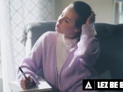 2 Hot Girls Have Rough Big Strap-Ons Sex 2/16