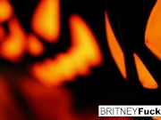 Hot blondes share Halloween scare 15/16