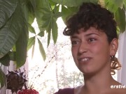 Ersties - Polyamore Lexi aus Berlin masturbiert sinnlich 9/16