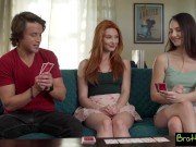 Liz Jordan says, "Simon Says, ' fuck your stepsister' " -S17:E6 3/16