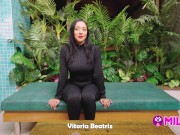 Casting para el puesto de secretaria... ¿Conseguirá el trabajo? 1/16