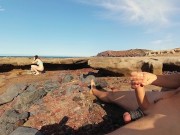 TROIA in SPIAGGIA: quando una troia vede un bel cazzo non può resistere a farlo sborrare 8/16