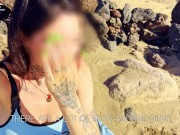 TROIA in SPIAGGIA: quando una troia vede un bel cazzo non può resistere a farlo sborrare 9/16