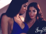 Beautiful Clea Gaultier & Julia De Lucia Seduce Each Other Into A Steaming Hot Lesbian Session 1/16