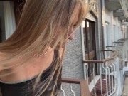 Хуястий Незнайомець з Вулиці Допоміг Кінчити Тричі в Хостелі😏 - Bunny Rabbits 1/16