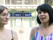 Ersties - Heißes Treffen in Berlin zwischen Emily und Marie S 7/16