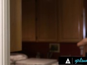 Gorgeous Brunettes Hook Up For Wild Sex 4/16