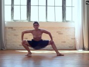 Figly Migly shows her incredible performance 2/16