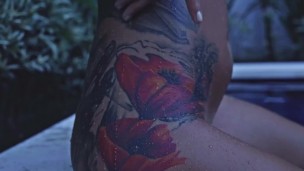 Sanktor – INKED MOM STRIP DANCE