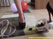 pov crushing fetish 16/16