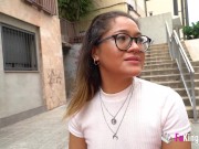 First day in porn for Beth Choy! She's gonna learn how to fuck for the cameras 5/16