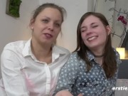 Ersties - Sam und Julia P lecken sich gegenseitig ihre erogenen Zonen 13/16