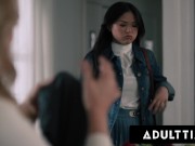 ADULT TIME - FEED ME: Asian Lulu Chu's First Lesbian Experience With September Reign - PART 3 4/16