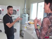 Cougar Fucked By Amateur Stud After BJ 1/16