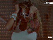 Beautiful Businesswoman Kayla Green Loves Having Her Pussy Fucked On Halloween - LETSDOEIT 1/16