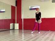 Manya Baletkina has an incredible gymnastic talent 1/16