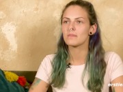 Ersties - Josi genießt es, vor der Kamera mit Dildo und Vibrator zu masturbieren 3/16